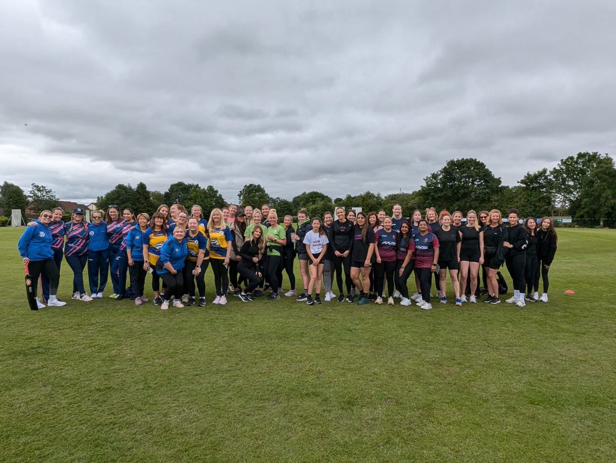 EltonLadies's tweet photo. Today we hosted our first Prosecco Cricket Tournament! We had teams from Elton Women, Bradshaw, Winton, Bury Felt (A&amp;B), Mummy Sharks, Wine Wanderers and Prosecco Panthers! Congratulations to Winton who were our overall winners today, and well done to all teams! 💙🏏 https://t.co/tu6G4G0fN7
