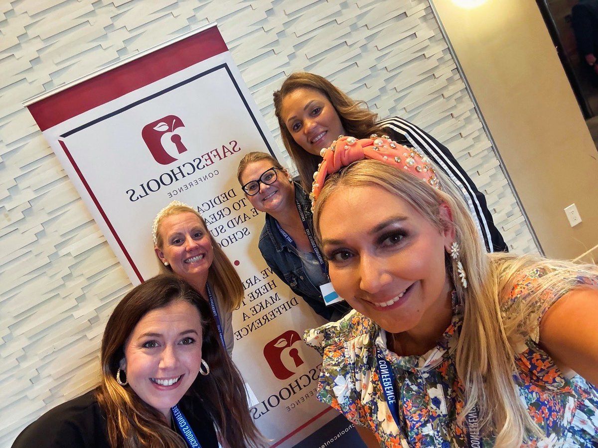 ddward01's tweet photo. We learned soooo much at the #SafeSchoolsConference in California! We are ready to bring back lots of new info to our SLHS staff!! Thank you @kfinnesand for the Dream PD!! https://t.co/4XKvlMNvKH