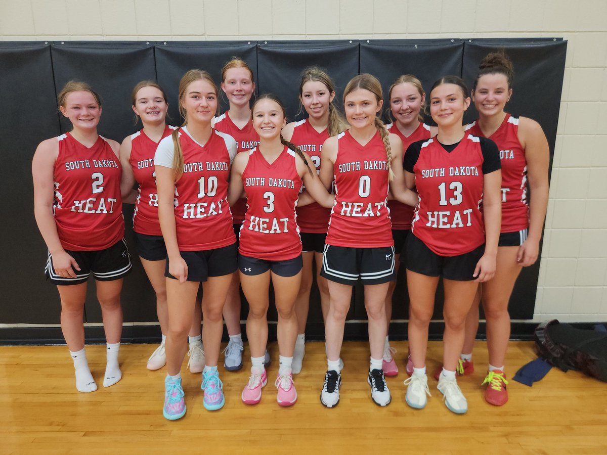 Soith Dakota 17u bringing home 2nd place at the 2024 North Tartan Meldown!