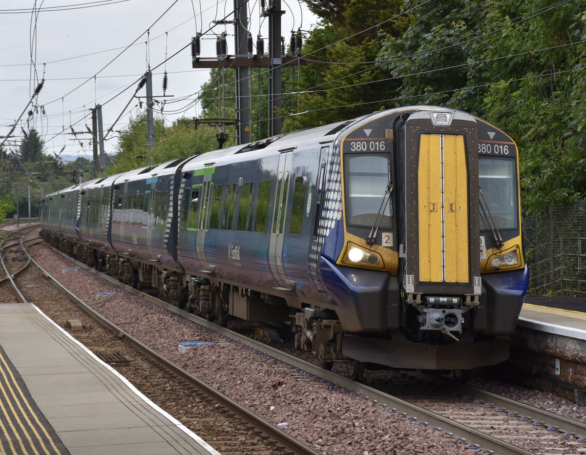 DElliott002's tweet photo. Edinburgh to Glasgow! 🏴󠁧󠁢󠁳󠁣󠁴󠁿 https://t.co/B8mCWTvnyQ