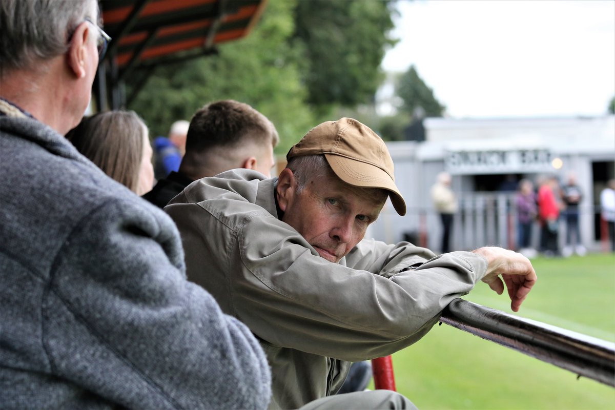 Sadly, after a long period of ill health, our long time supporter Mike Loat from King's Heath, Birmingham died on Thursday 11th July 2024. The former teacher left a house jam packed with books and lots of Cradley Town programmes. We treasure many happy memories at Cradley! RIP
⚒️