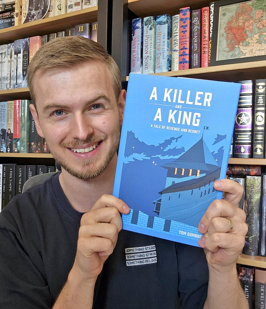 LibraryOfAViki1's tweet image. Anyone want to win this amazing hardback? 👀

It is a first edition of A Killer and King which is signed, lined and dated by Tom Dumbrell! 

All you have to do is follow me, @Tom_Dumbrell and retweet! 

Open internationally and concludes in 48 hours!