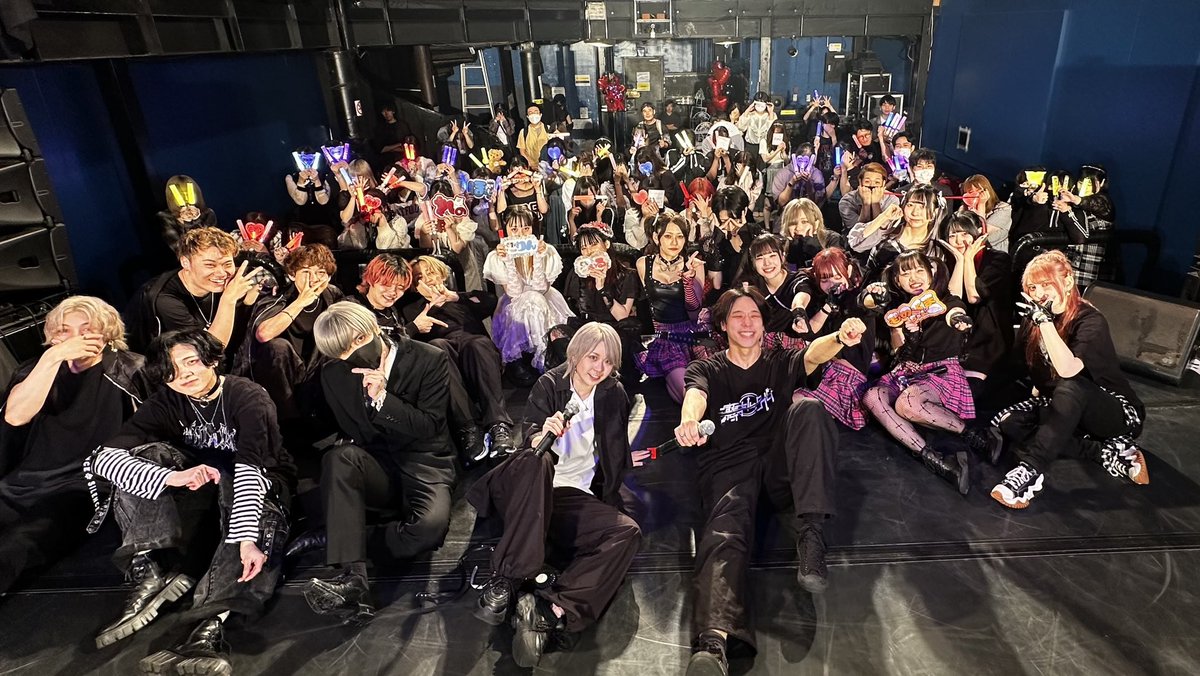 東奔キルタイム tweet media