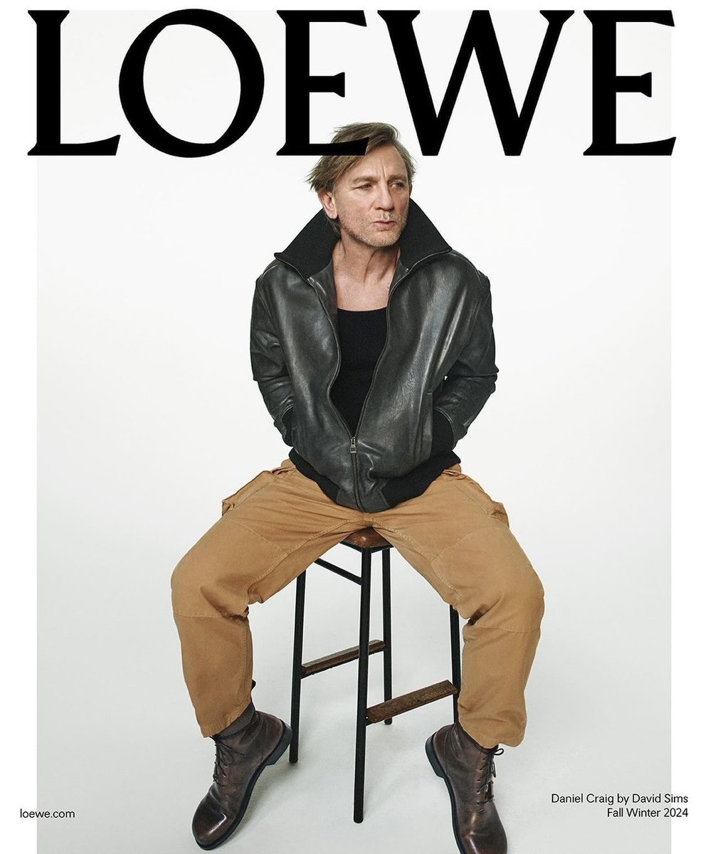 FilmUpdates's tweet photo. Daniel Craig for LOEWE https://t.co/t1BZD9HPzX