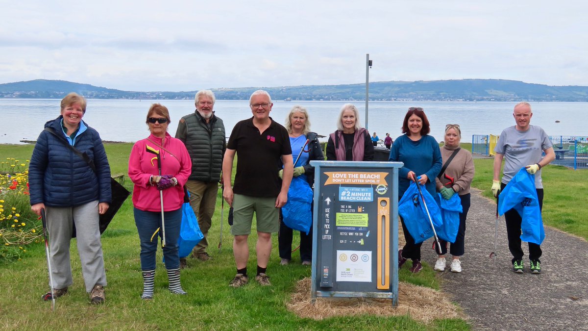 MartinMcRandal's tweet photo. Photos from #Seapark 2nd Sunday Beach Clean this morning. 11 beach cleaners lifted 18kgs of litter &amp; waste. Thank you all. Lots of wet wipes, bits of plastic &amp; other small stuff. bottles, cans, pieces of food wrapping, disposable BBQ &amp; a piece of discarded carpet. #LeaveNoTrace https://t.co/vKBz9qktlF