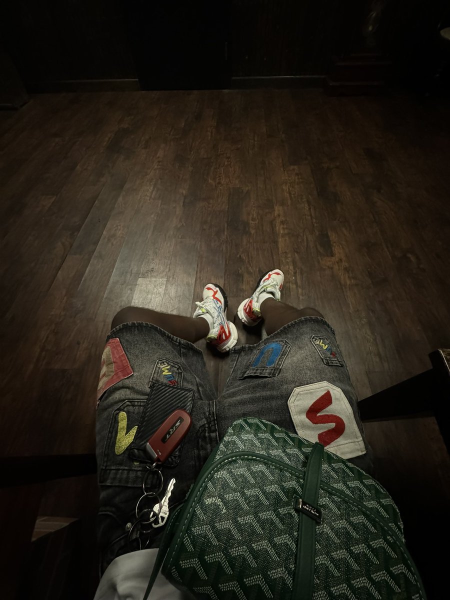 JyUnderrated's tweet photo. Attached: 4 images❤️‍🔥🦈 https://t.co/NIkhaxJWgH