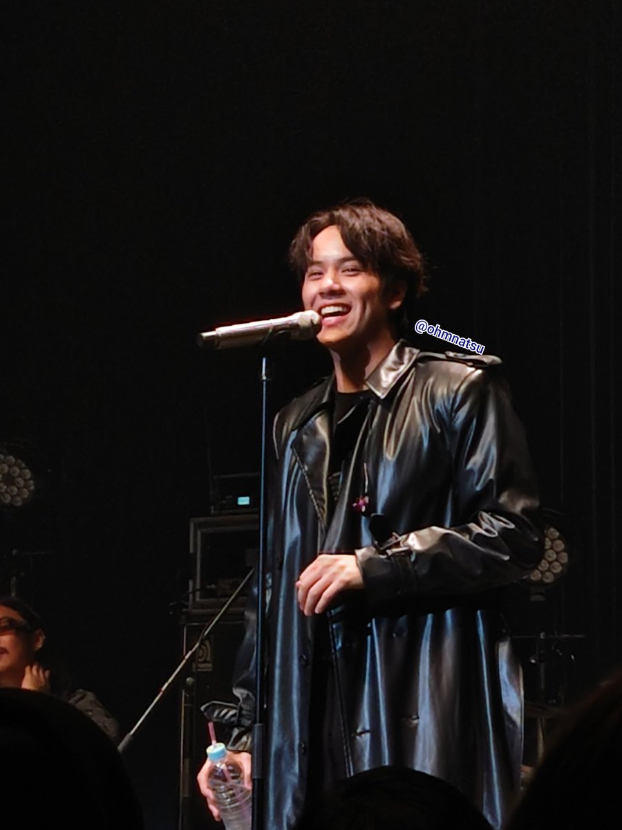 ohmnatsu's tweet photo. アーティストNANON🎙️🎤🎵
もう最高で楽し過ぎた💙
昼、夜と2公演参戦！
11時間立ちっぱ何も食べずの
ガチハードだったけど
カッコいいなのんくん💙
カワイイなのんくん💙がたくさんで
幸せいっぱいもらいました！
ありがとうなのんくん💙💜
#NanonConcertTourJP
#NanonConcertInTokyo
@mynameisnanon https://t.co/NlWLAFDNWC