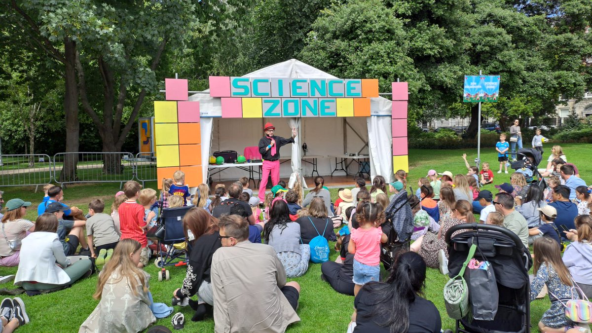 DubCityCouncil's tweet photo. Another fantastic turn out for Funtropolis today. The fun will continue till 6pm today so pop along.
#Funtropolis #merrionsquare https://t.co/kznrK123hY