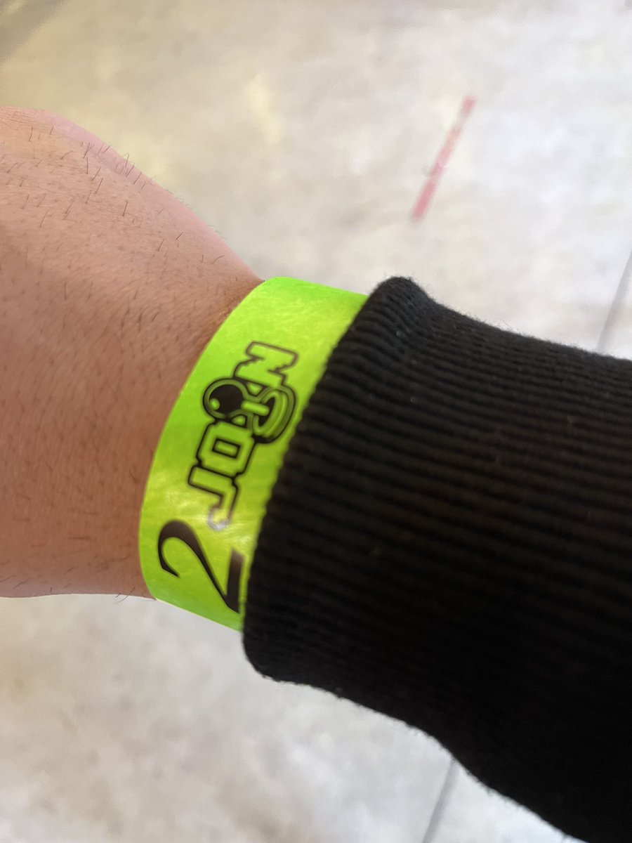 fmrbass's tweet photo. Hoje eu tô vip no encontro do @Portal2Join em Curitiba https://t.co/7bQeCJ2Ufj