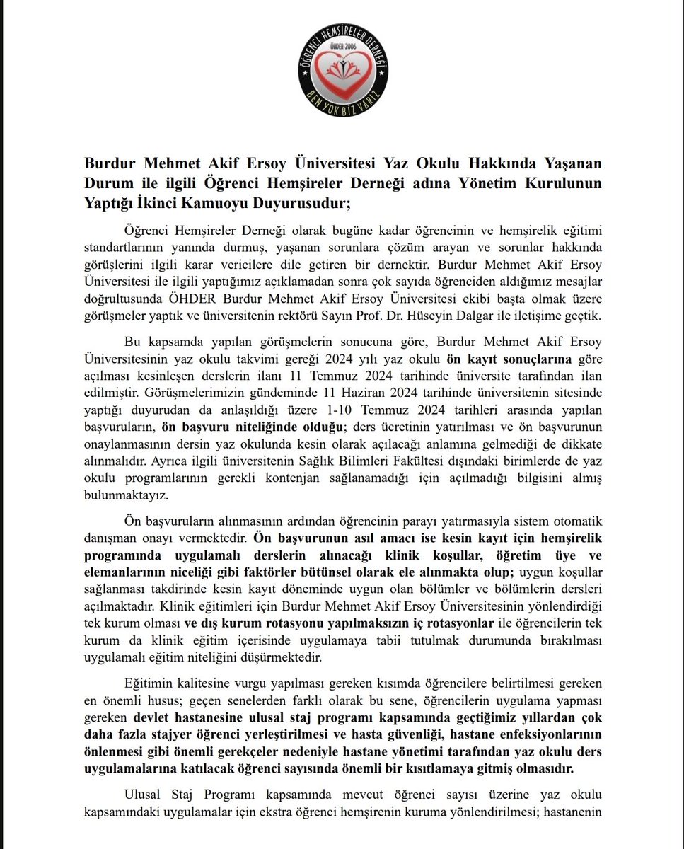 ohder2006's tweet photo. Tüm kamuoyuna duyurumuzdur.

İlgili görüşmeleri ve görüş önerilerimizi yaptığımız görüşme neticesinde sunduk. İlgili açıklamalar tarafımıza yapılmış olup öğrenci hemşirelerimizin bilgilerine sunarız.

#burduryazokulu
@dalgarh
@makuedutr https://t.co/y9n72ncr6h