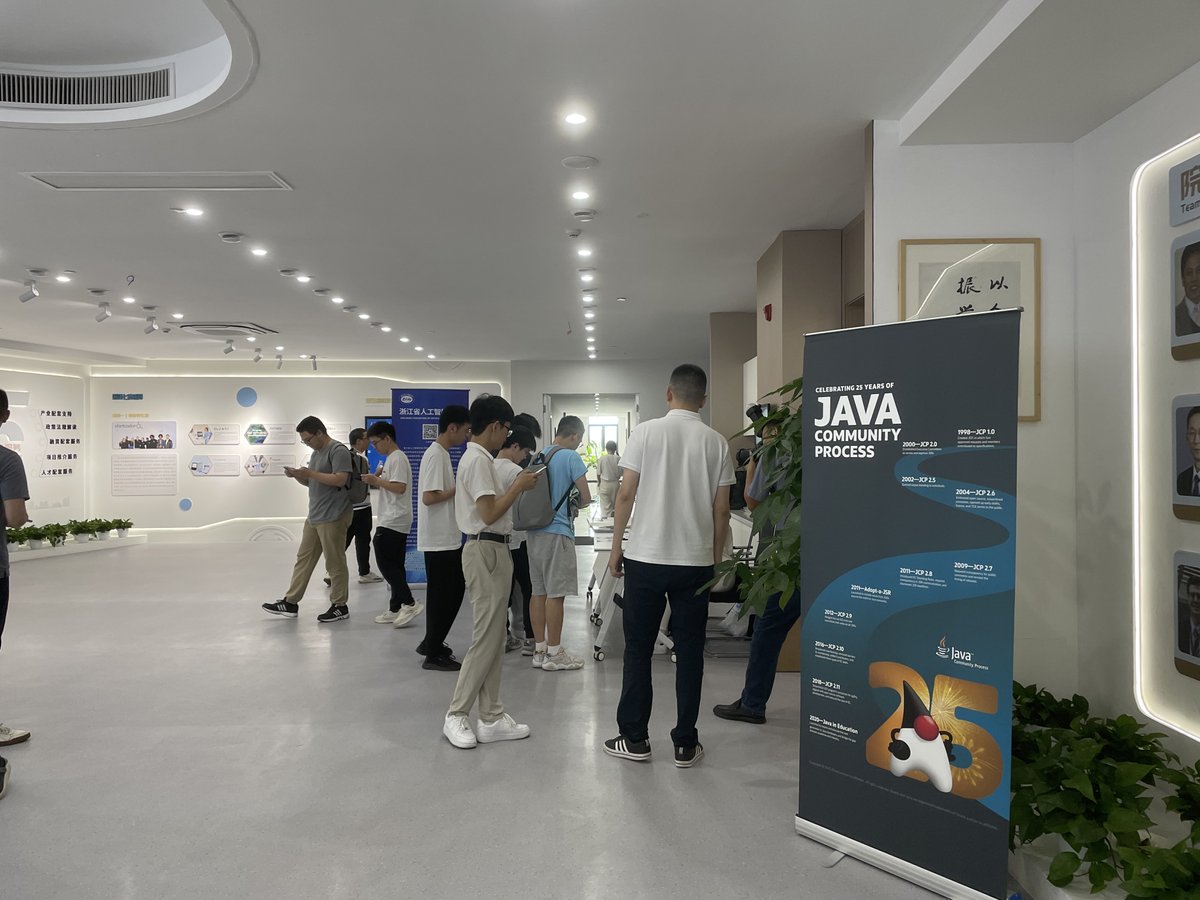 GreenTeaJug's tweet photo. GreenTea JUG hosted an in-person meeting to celebrate the JCP's 25th anniversary. #25YearsOfJCP Pictures from celebration party.  @jcp_org https://t.co/n0gnEgelCa