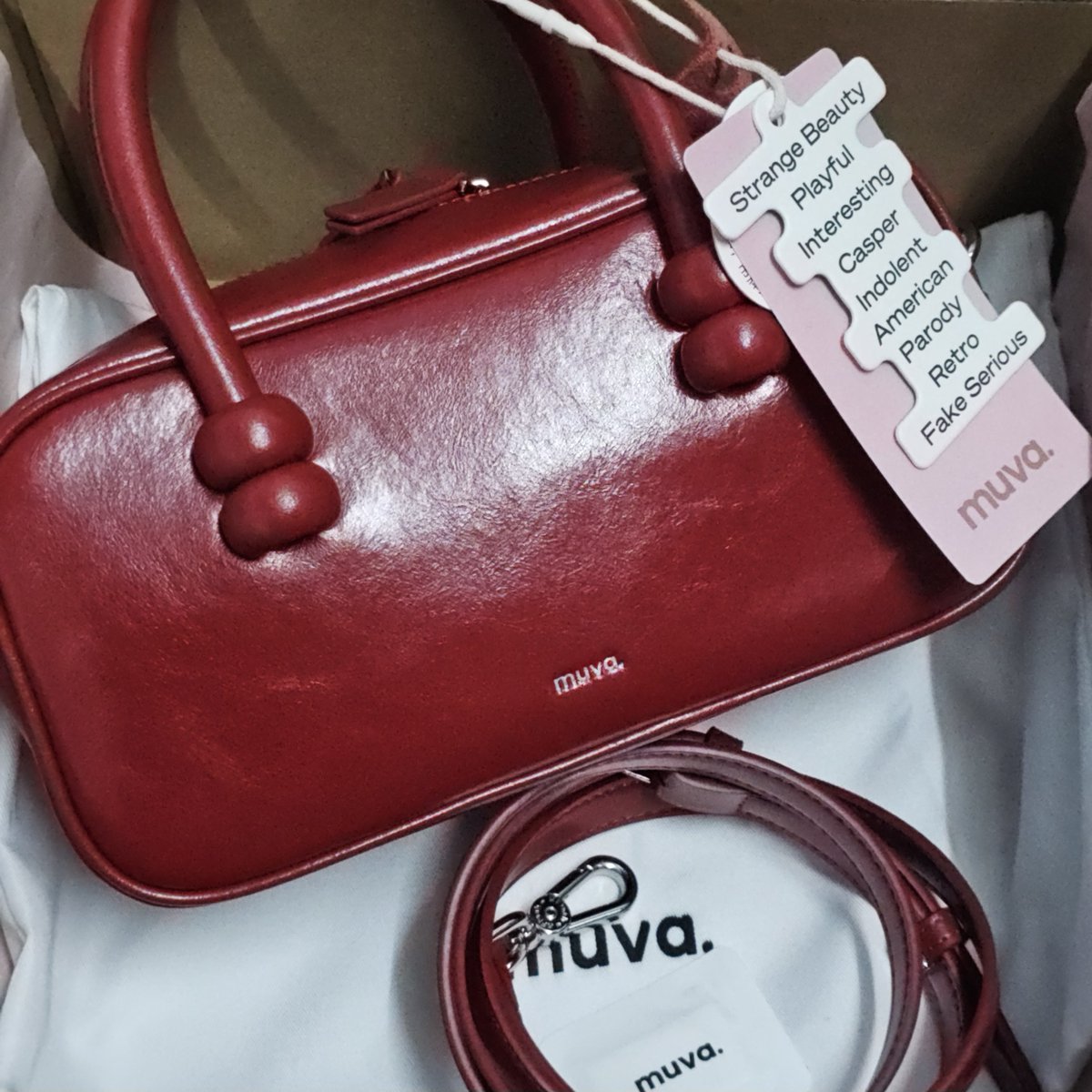 __2bibi's tweet photo. ส่งต่อ #muva รุ่น Boston สีแดง ใช้ครั้งเดียว อุปกรณ์ครบ
ปล่อย 1,850 บาท ส่งฟรี (จากราคาปกติ 3,200)
dm ดูรูปเพิ่มเติมได้ค่ะ

#muvathailand #muvathailandพร้อมส่ง #jamofficial #ส่งต่อ #ส่งต่อmuva #ส่งต่อกระเป๋า #ส่งต่อกระเป๋ามือสอง #muvabag #muvabagboston #muvabagthailand https://t.co/aKhwqDpJIA