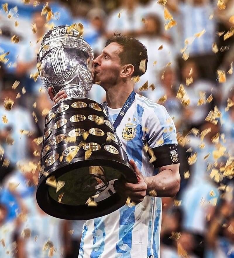 WeAreMessi's tweet photo. 🇦🇷 Leo Messi: “I hope to repeat the achievement of the Copa America.” https://t.co/V1HYUFYljF