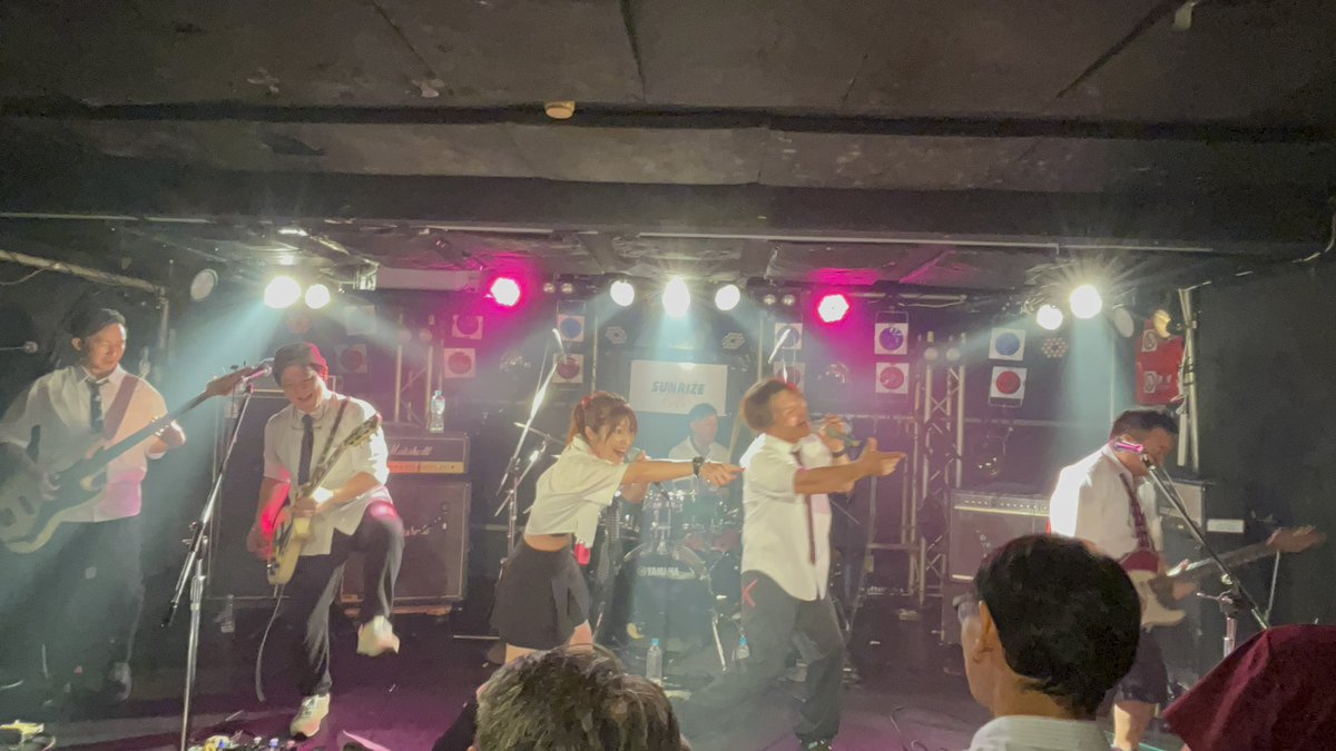 oriakibomber's tweet photo. 一日経ってしまったけど、LUSH TIME楽し過ぎたー!!!!
ほんと原点であり人生だった
大好きな人達が一堂に集まって、来場者の皆さんも懐かしい顔ばかりで、大好きだったライブをまた観ることができて、ほんと最高の人生だー。
あの場にいた全ての人に感謝🥹🫶✨
#TRANSE #TEAMLIGHTS #THEHEAVYMOOM https://t.co/m5iSvLBPnU