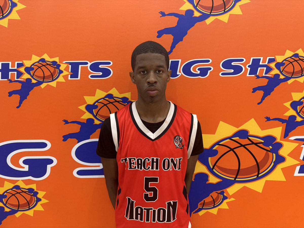 #BigShots #RichmondLive

17U Platinum Final

Team Synergy 59
#7 Jonathan Matombo 16pts
#5 Jayvian Rosario 14pts

Teach One Nation 56
#5 James Hopkins 23pts