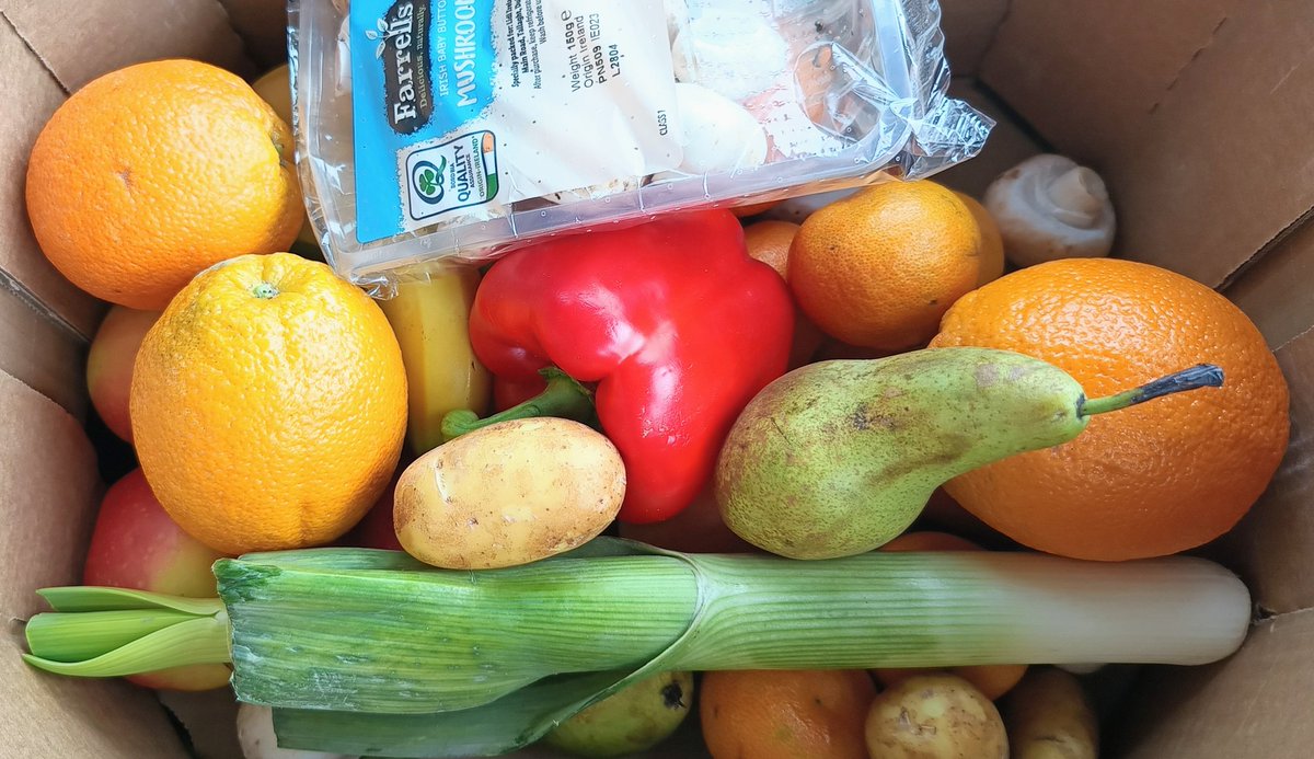 Some great value to be had in <a href="/lidl_ireland/">Lidl Ireland</a>  €3 Waste Not boxes and a fantastic common sense initiative to reduce food waste. There's spuds and carrots underneath the stuff you can see in this pic, so a good haul