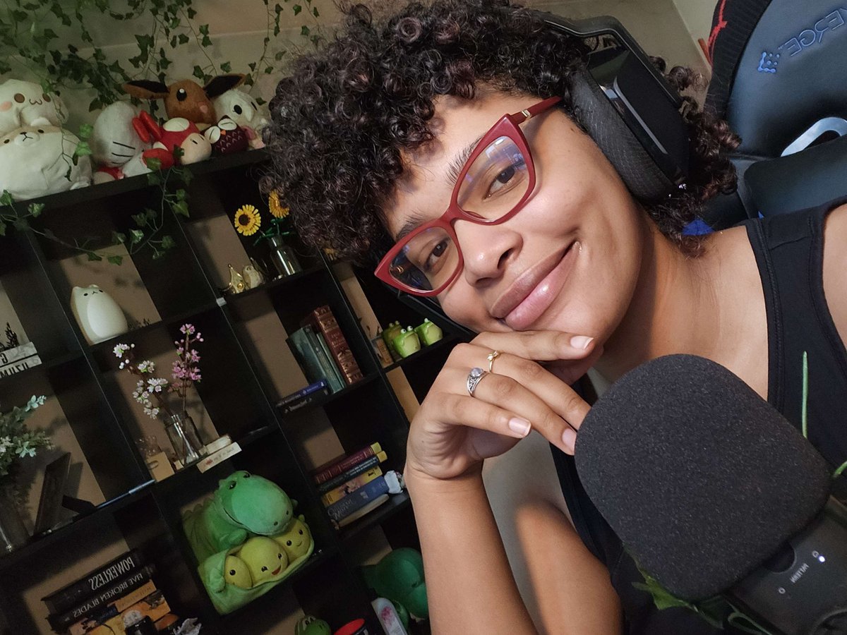 I am back baby! We are live for out slot for the #DC3RaidTrain with <a href="/DisabledCCC/">Disabled Content Creators Collective (DC3)</a>! Cozying up with some Slime Rancher 2 vibes on this lovely Sunday morning!
Bring a drink, co-work, &amp; enjoy the vibes!🌱 

⤿ Let's play! twitch.tv/pandoricprinxe