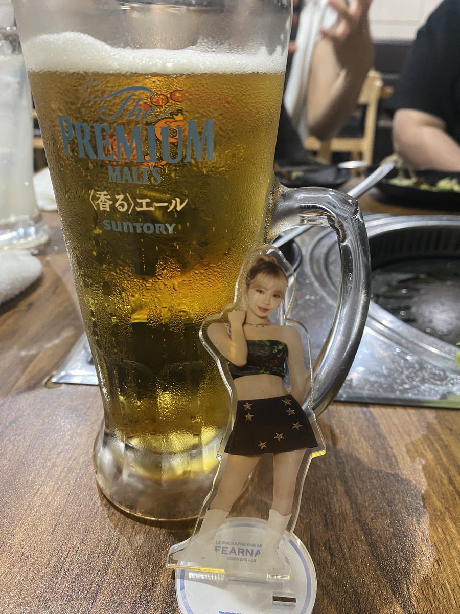 chaechae_zu's tweet photo. ルセラフィム ファンミーティング
FEARNADA
愛に溢れた1日でした✨(チェウォンのステッカー可愛くて嬉しい)
やっぱルセラもピオナも最高です🫶🏻 https://t.co/SXcuQ5rb5D
