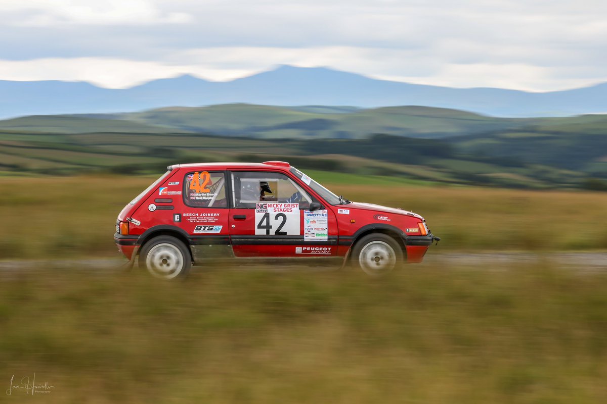 howells_ian's tweet photo. A few shoots from the Nicky Grist stages https://t.co/I92zt1nqfS