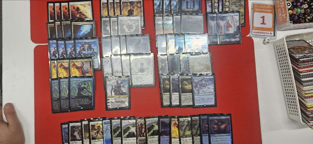 gongsangjun's tweet photo. Top8 in Japan Korea Champions cup Area Qualifier - Fukuoka with Nine Lives!! Very powerful deck

1R UW Control OX (draw)
2R Izzet Phoenix OO
3R 5C Niv to Light OO
4R Izzet Phoenix OO
5R Rakdos Vamp OO
6R ID 

Very Lucky Today. LETS GO SHIZUOKA!!! https://t.co/kLez82XAl7