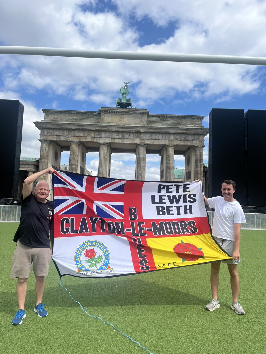 GarrattyLewis's tweet photo. @Rovers https://t.co/8vShkSKttX