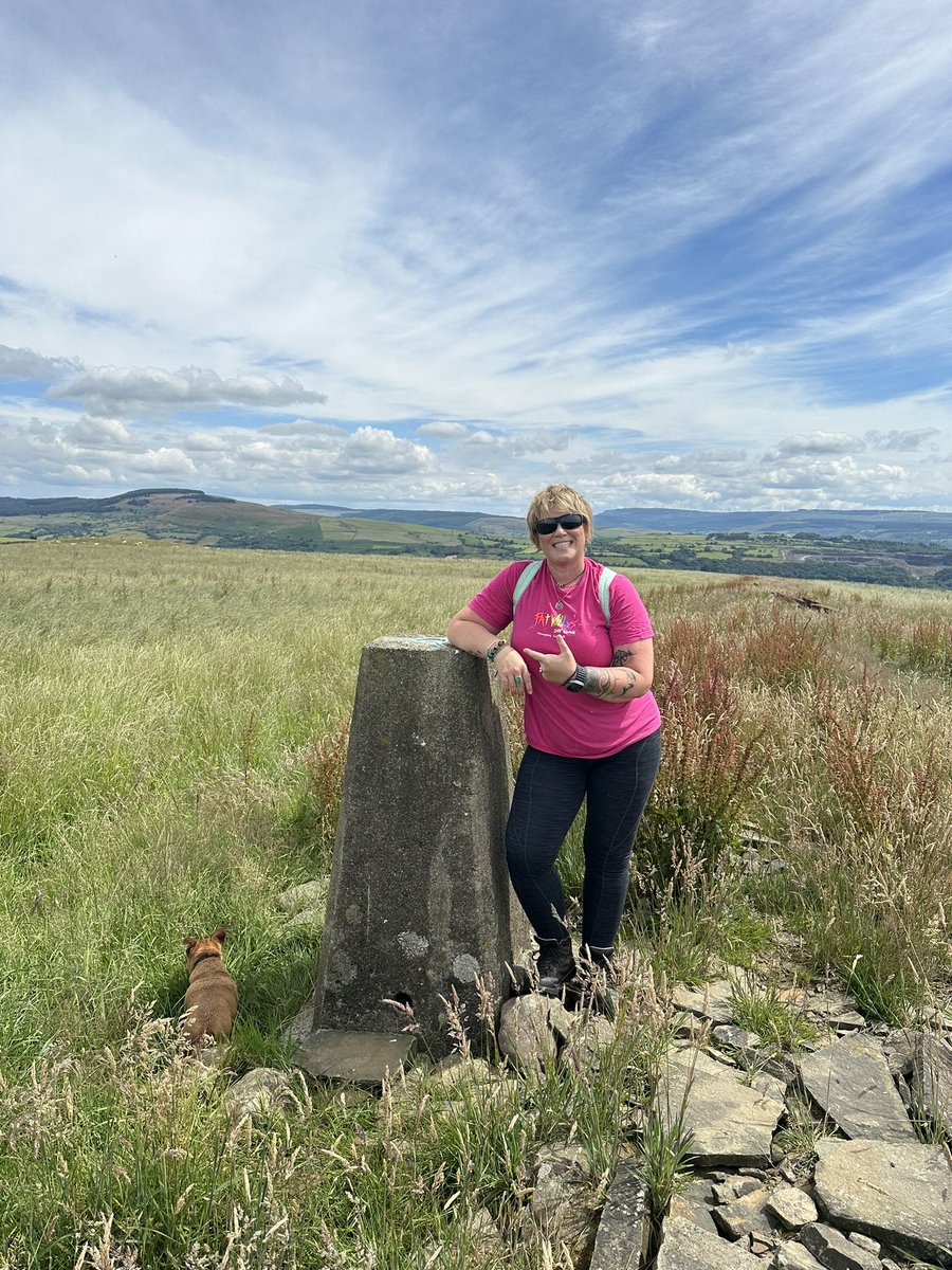 welshadventura's tweet image. #sundayfunday with ramblers. Another trig #trigpoint #mynydddrummau