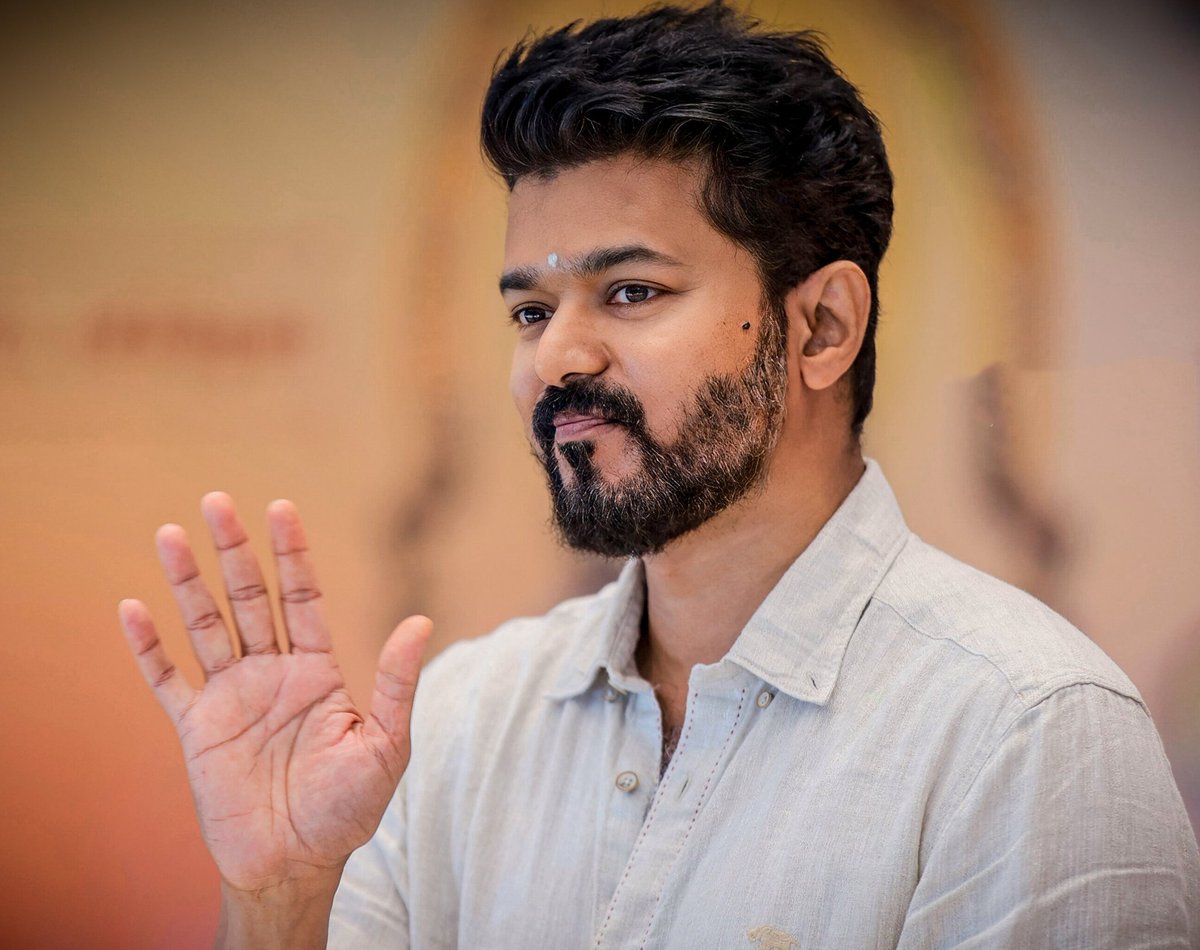 The_RahulTweets's tweet photo. I'm very Thankful to all who wished &amp; greeted me on my #Birthday 🥳🎂

Very happy 😊 to see you all wished me even in your busy day! 🙏🏼

#Nandri #ThalapathyVijay #AliB #TheGreatestOfAllTime #brunardo https://t.co/YWSOySz0SO