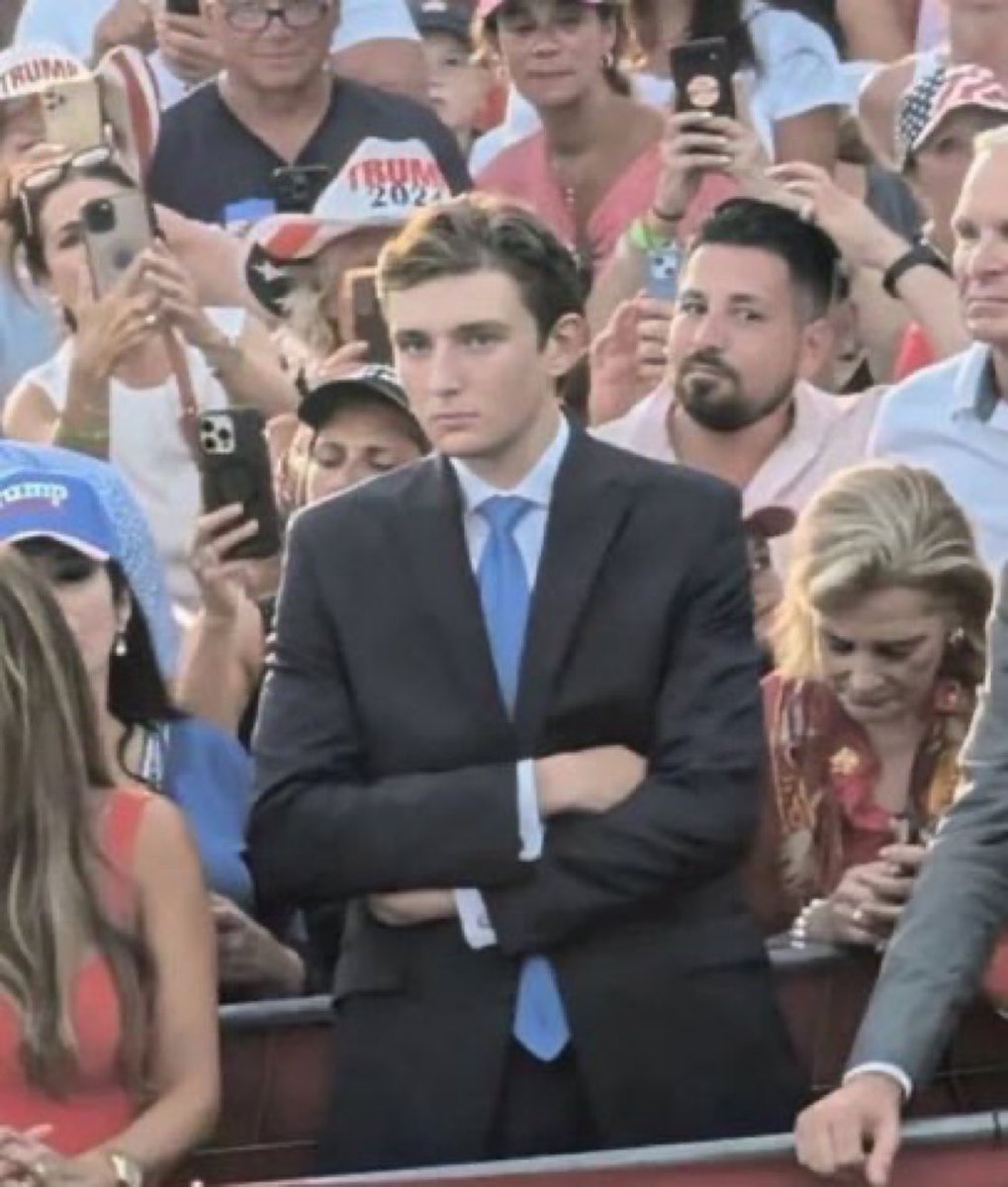 TimboSneed's tweet photo. @MELANIATRUMP Praying for you and Trump. 

Barron saw it all. 

Barron will not forgive. 

Barron will rain hellfire down upon the perpetrators. https://t.co/5MXpDQbGTT