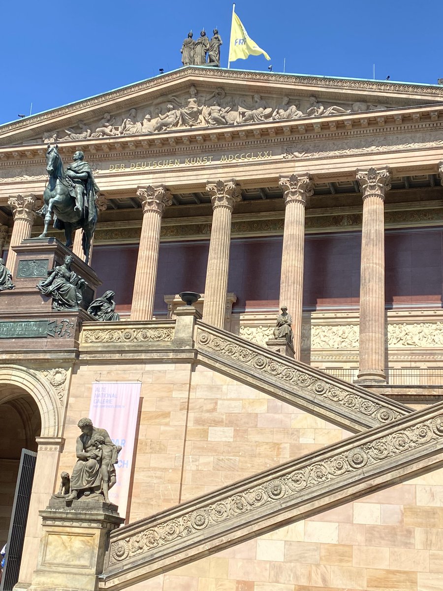 NLCS Languages tweet media