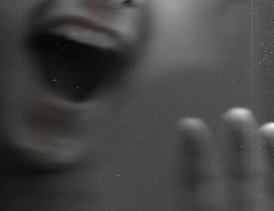 AnatNaschitz's tweet photo. Get what you want
Precisely. No less.
Don’t settle.
Don’t flinch.
This isn’t a test.

Life is now. Don’t wait.
Delay digs and screams
Clutters your mind
Aches at the seams

Layers of want
Rot underground
Gnawing at joy
Burying sound

Rules made by others
Like strays at a zoo
No one knows better
Be brave. Fight for you.