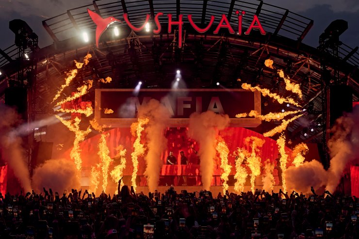 Season Preview | Sunday daytime Swedish House Mafia at Ushuaïa dlvr.it/T9Zc26