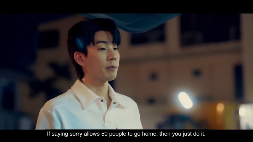 jumpapol's tweet photo. "if saying sorry allows 50 people to go home, then you just do it. one day, if i make a mistake with you, i have to apologize to you, too. age doesn't matter"

and that's how you make a great mentor. WE LOVE AN ACCOUNTABLE KING #TheTraineeSeriesEP3 https://t.co/KGpnL7co1l