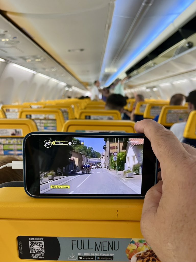 Bár csak fapados de #TourdeFrance2024 nem maradhat ki. #esbringa