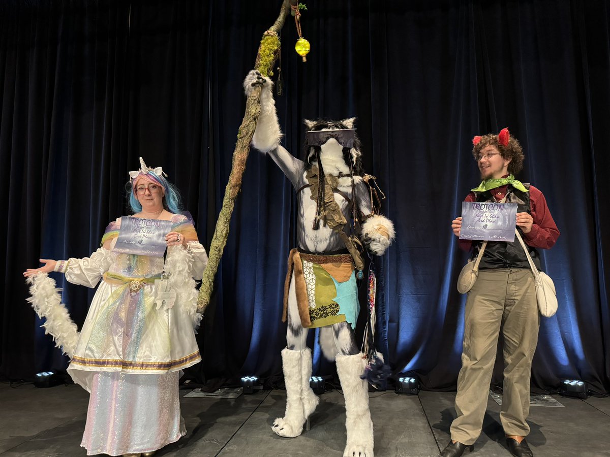 BryanBoyse's tweet photo. The cosplay contest had many great cosplayers thanks to all who participated @TrotCon https://t.co/ndlRVk95vP