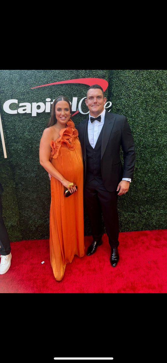 1st ESPY’s and Baby Kelly #4 on the way!