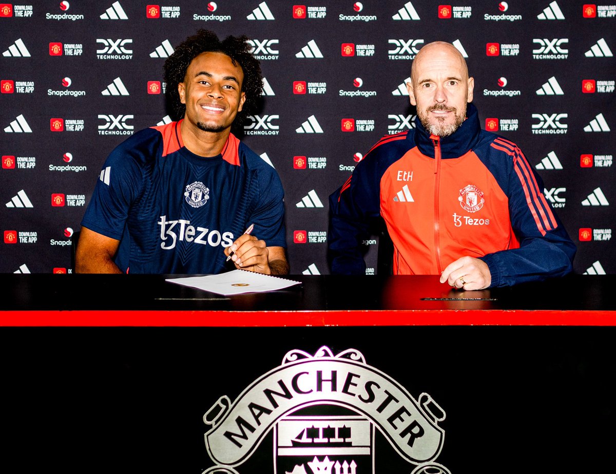 FabrizioRomano's tweet photo. 🔴🇳🇱 Zirkzee: “Having had discussions with the manager and the leaders of the club I know how exciting the future is going to be here and I cannot wait to play my part in achieving success for Manchester United”.

“I am a player who has always dedicated everything to winning”. https://t.co/HKyPI3SSLI