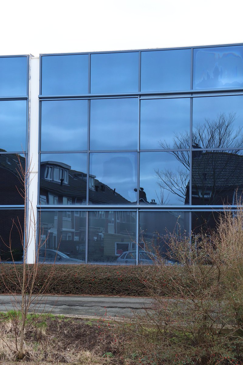 JefKPhotography's tweet photo. Blue windows and reflections.
Photography.
#bluewindows #windows #photography #photograph #photographs #photo #photos #picture #pictures #image #images https://t.co/AsQtRHFYRE