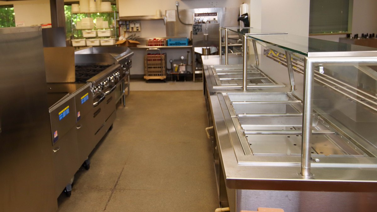 healtransitions's tweet image. Exciting news from our Women's Campus! We've just unveiled our NEW kitchen! We're deeply grateful for this much-needed space and are thrilled to begin using it. Smiles all around as we share this moment with you today!

#HealingTransitions #Kitchen #longtermrecovery #recovery