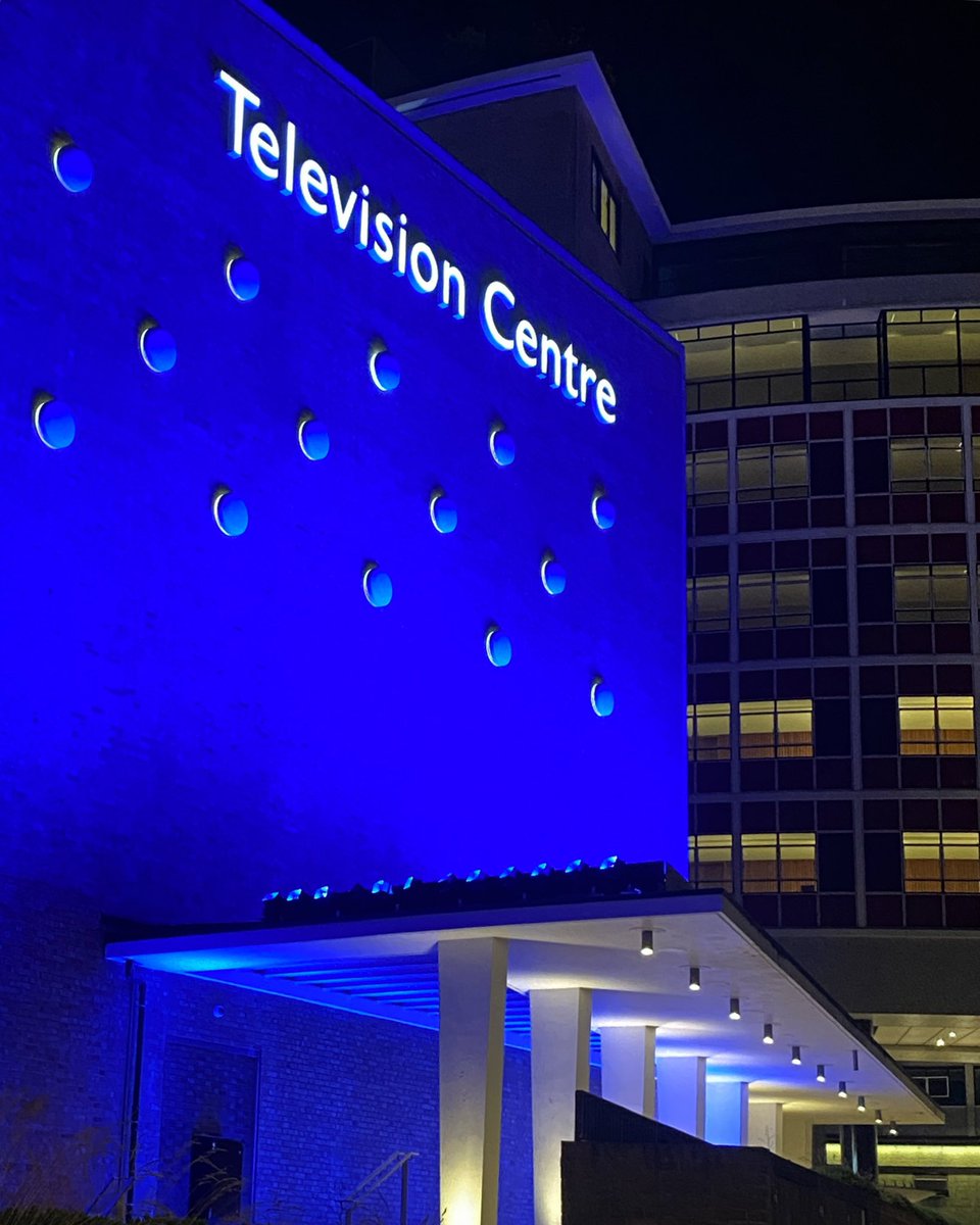 Gorgeous mini adventure back here this week, with some wonderful people. 💙 Now we sleep, edit, and pray to the commissioning gods 🙏🏻