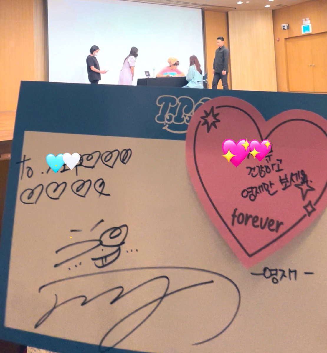 cyoki_jay's tweet image. 240714 사운드웨이브 팬싸
推しに呼び捨てされ健康まで……
幸せ😂💛 고마워요 영재야🩵🤍
#YOUNGJAE #영재 @ChoiArs_YJ
 #TPO #YOUNGJAE_TPO