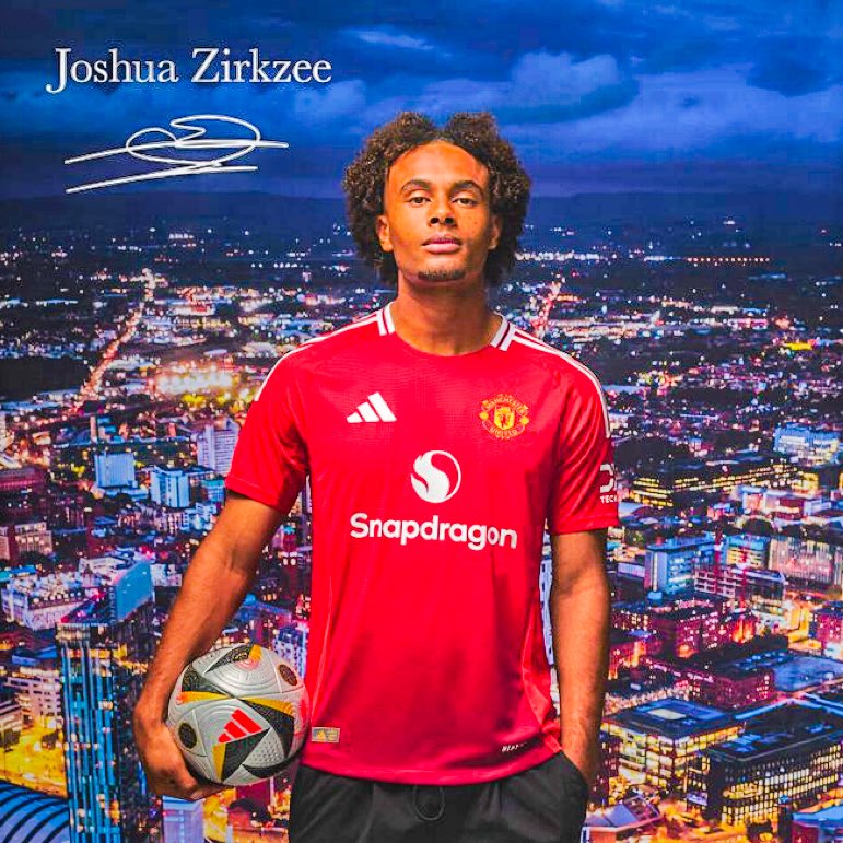 eurofootcom's tweet photo. 🚨🇳🇱 𝐎𝐅𝐅𝐈𝐂𝐈𝐀𝐋 | Manchester United complete signing of Joshua Zirkzee (23) from Bologna! 🔴⚡️

Fee is slightly above the €40m release clause, as per @FabrizioRomano. https://t.co/d1STcU54sX