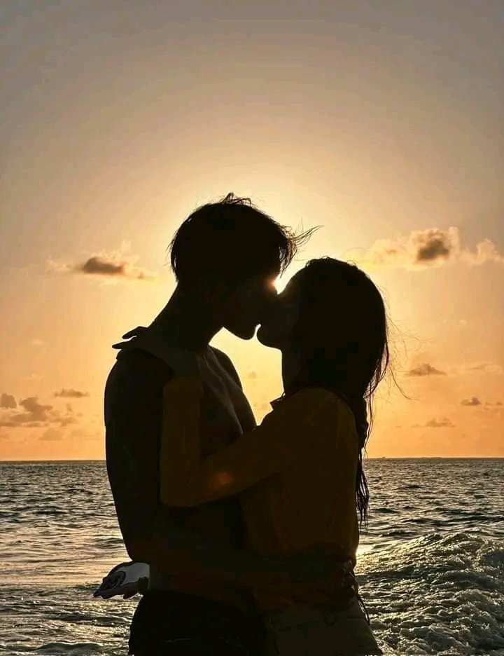 awae_chen21's tweet photo. In a relationship na si TAO♥️ 

Xiumin, ano na??? Jowa Reveal naman jan!!!☺️ Impossible wala eh...😏 https://t.co/tq1XCZZILL