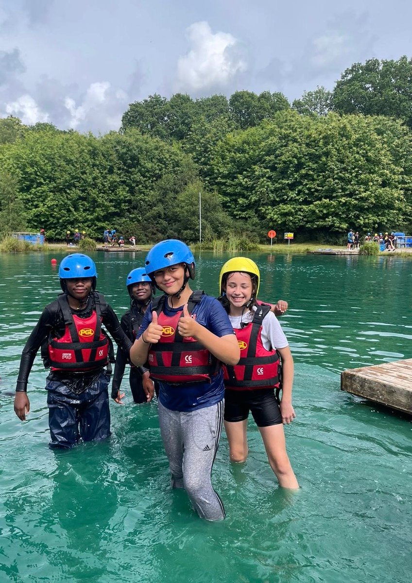 ApplegarthAc's tweet photo. Splish splash… raft building round two 🛶💧#teamwork #splashingaround #makingmemories @thesteptrust https://t.co/lyl5PP52ye