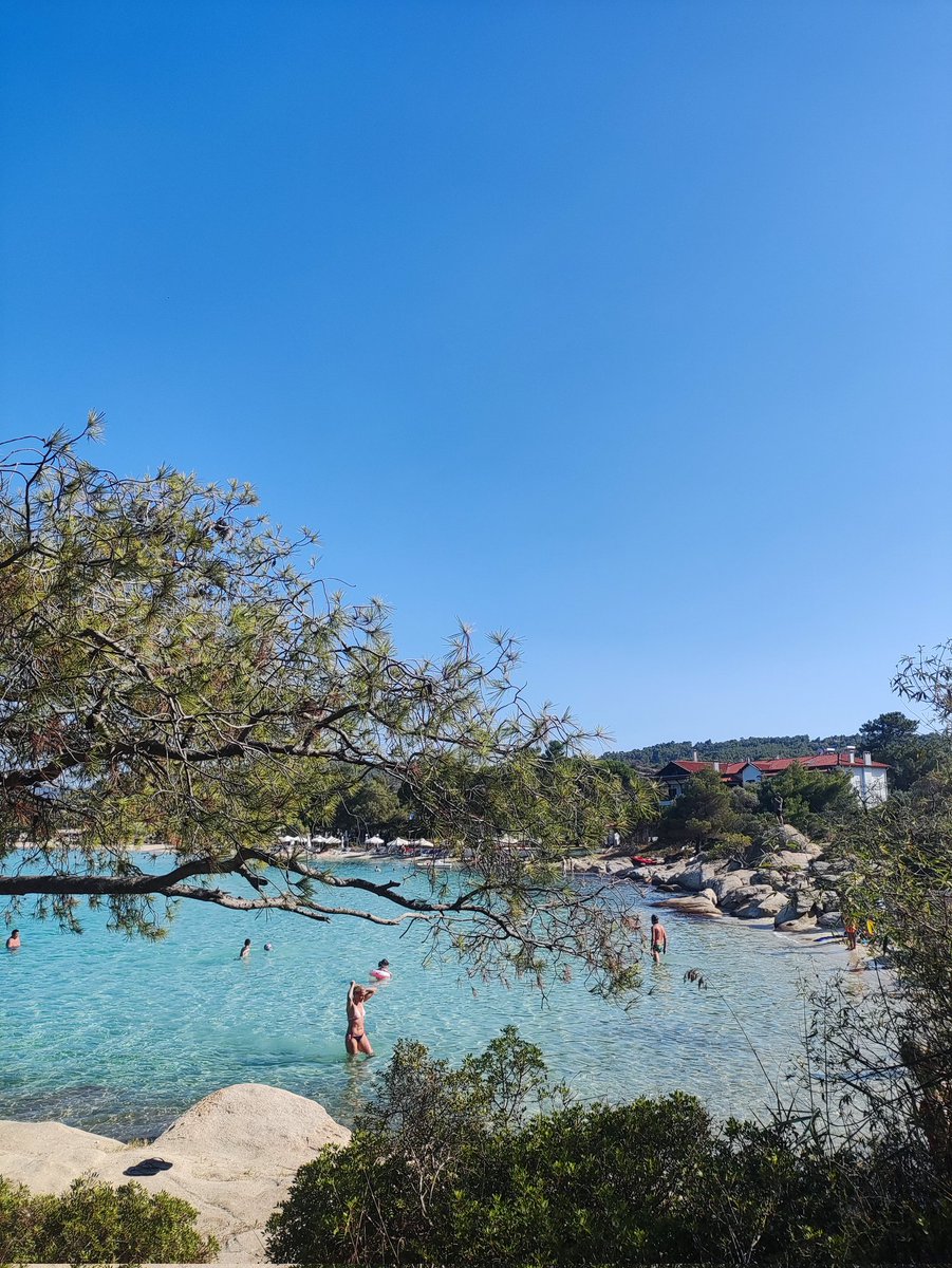 btclordisback's tweet photo. GM chads ☀️ 
Market is recovering slowly 🚀
Time for some vacation in beautiful places ✅

#Bitcoin #Bitget #Wimbledon #bnb #Trump https://t.co/ED33JQqdVv