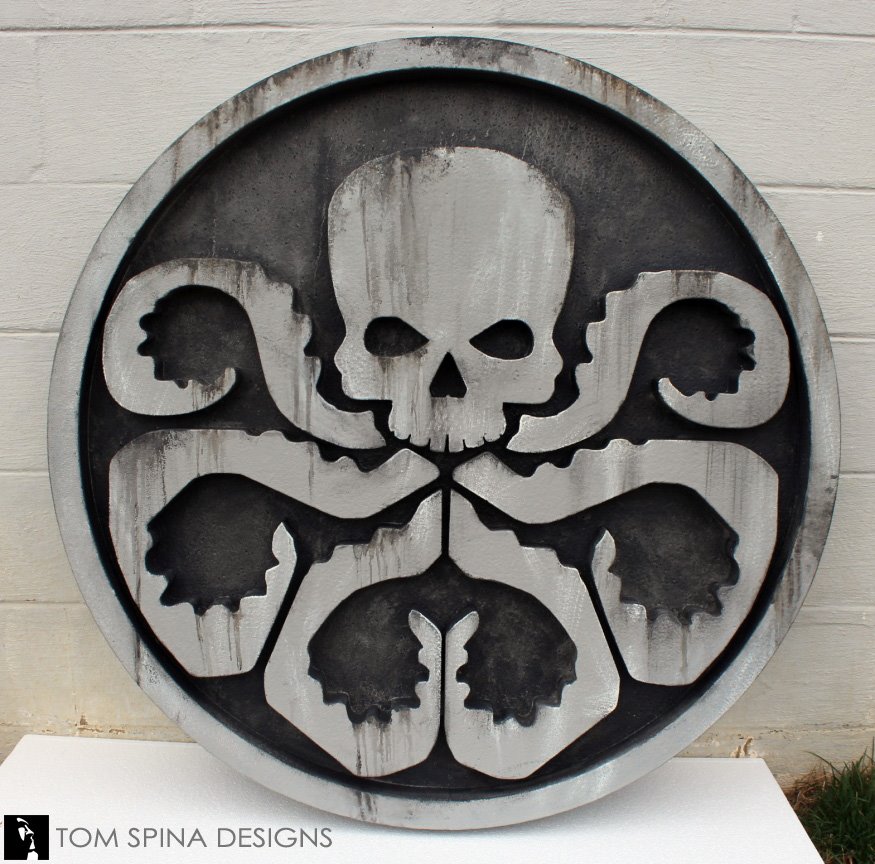 TomSpinaDesigns's tweet photo. We crafted a collection of #Marvel & #StarWars-themed faux stone wall art sculptures for a video game company’s office to help keep creativity high on their campus. https://t.co/sFAtNzOlxS
#TomSpinaDesigns #Sculpture #FoamCarving #GeekDeco @HotWireFF @SmoothOn https://t.co/D2aezgNqIK