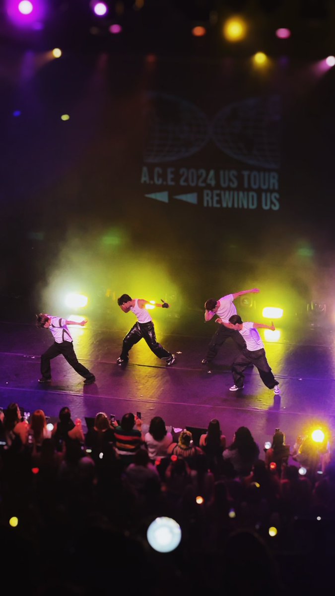 heartchuuheart's tweet photo. july 13 2024 ✨ ace in detroit photo thread
taken with iPhone 15 Pro; edited with Vsco Cam — still messing with settings I loved my 13 but rip no storage🤣
#ACEInDetroit #ACE #에이스 #ACE_US_TOUR #AceSupernatural #REWIND_US #ACEinUS #ACE_2024USTour_REWINDUS #ACE_REWINDUS https://t.co/EPMyry5mZv