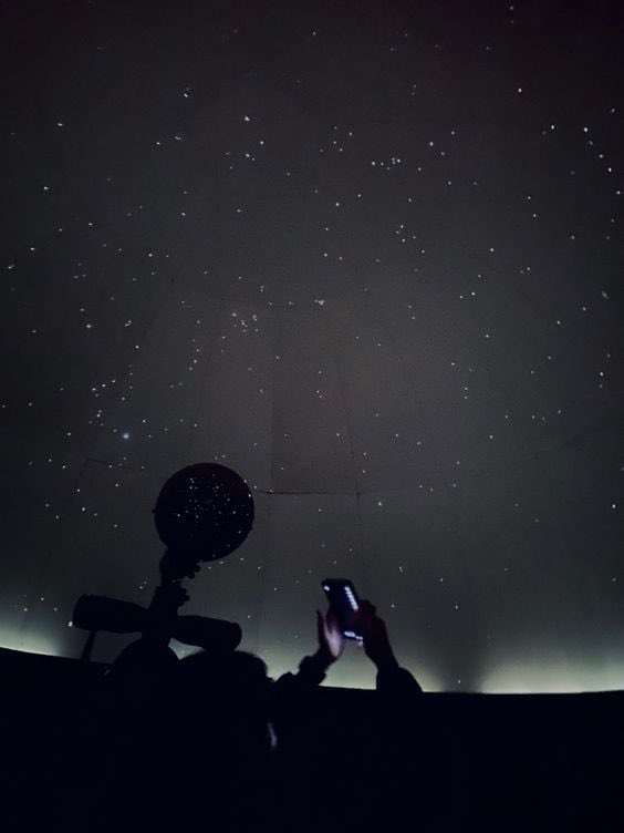 66XKST4RB0Y's tweet photo. ⠀ ⠀ ⠀ ⠀ ⠀ the only stars I see are the ones in your eyes 🌌

                  📍b4ngkok p1anetor1um w/ my boyfriend ❤️ https://t.co/15BiU4Y51U