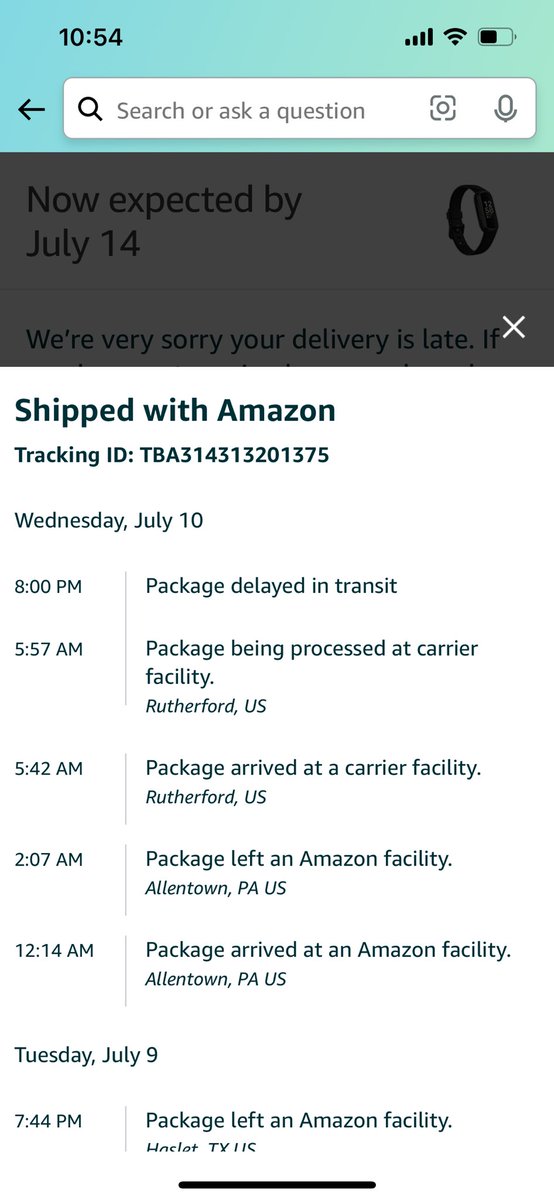 BDP503's tweet photo. @AmazonHelp Waiting days for my order that sits in New Jersey. Should I give up? https://t.co/19LB1b3EoP