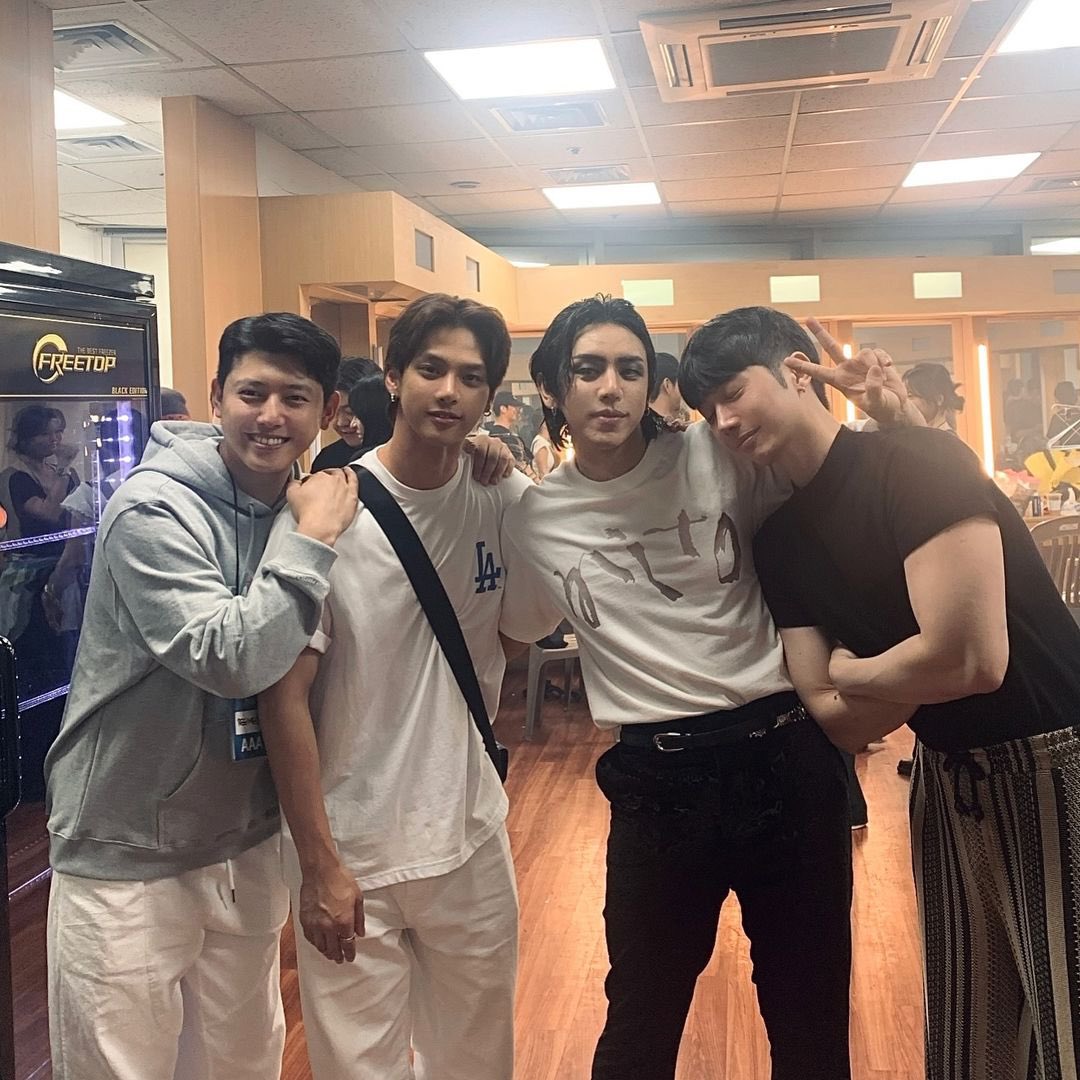 nugupromo's tweet photo. C-CLOWN's Jaejun, Kangjun, and Minwoo showed their support for former groupmate DPR IAN by attending his THE DREAM REBORN TOUR concert in Seoul! https://t.co/vfpAgVNLxH