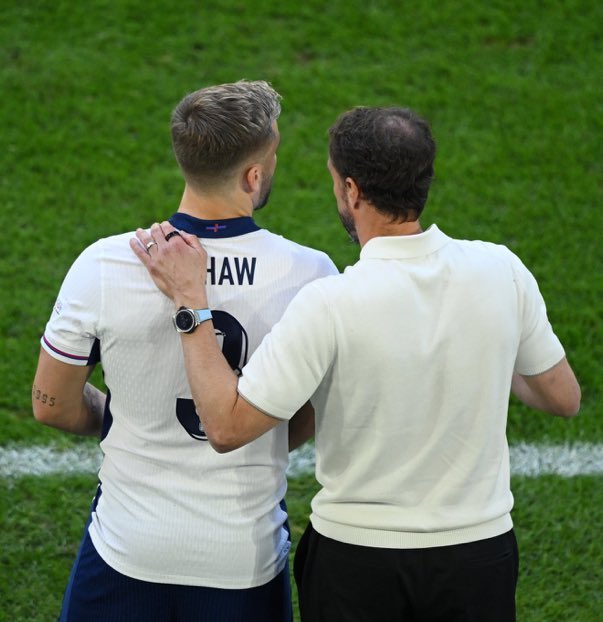 centregoals's tweet photo. 🚨🚨| BREAKING: Luke Shaw will 𝐒𝐓𝐀𝐑𝐓 for England in the Euro 2024 final tonight. 

[@Matt_Law_DT] https://t.co/cxkWXkVKaz